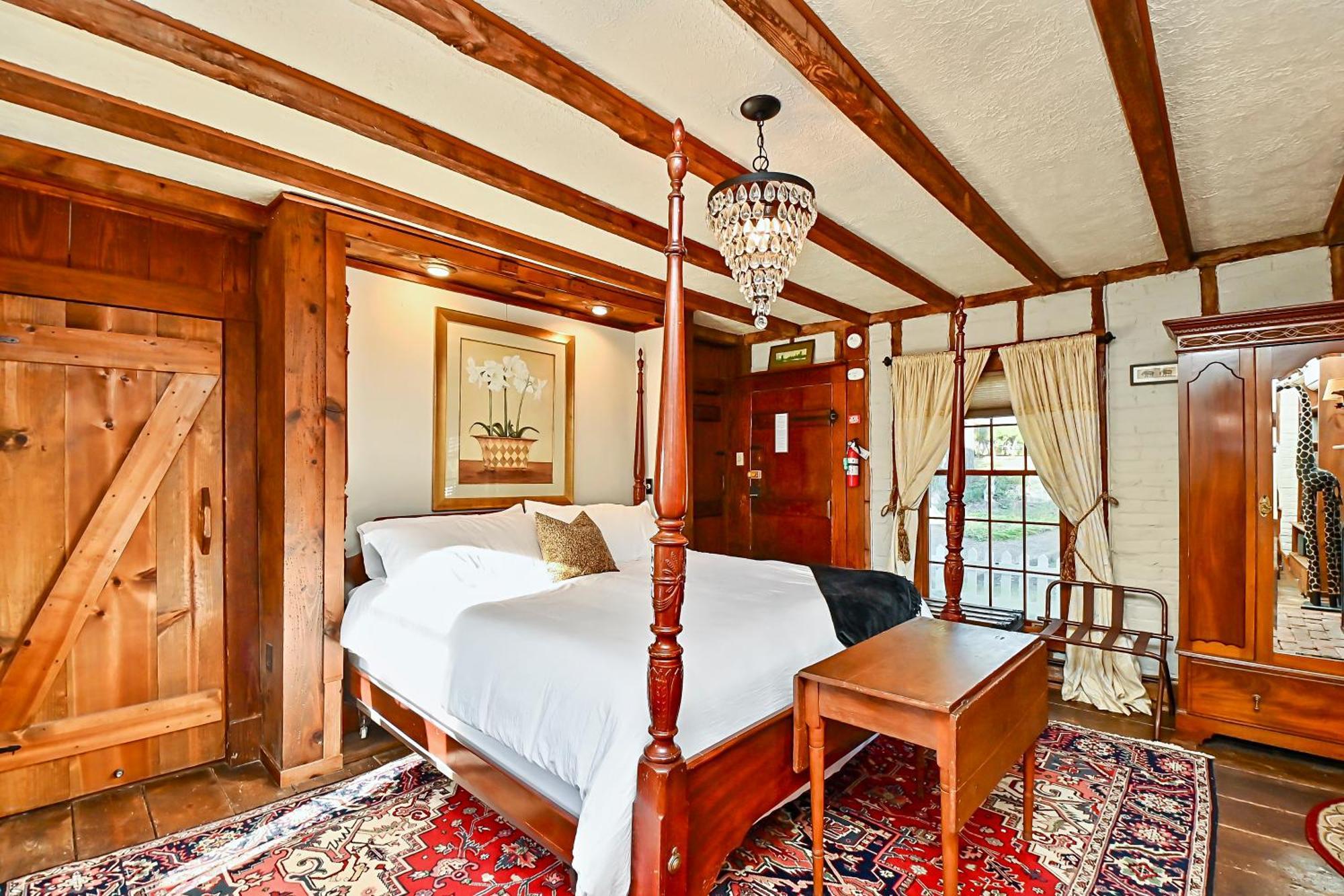 Prospect Hill Inn & Restaurant Zion Crossroads Bagian luar foto