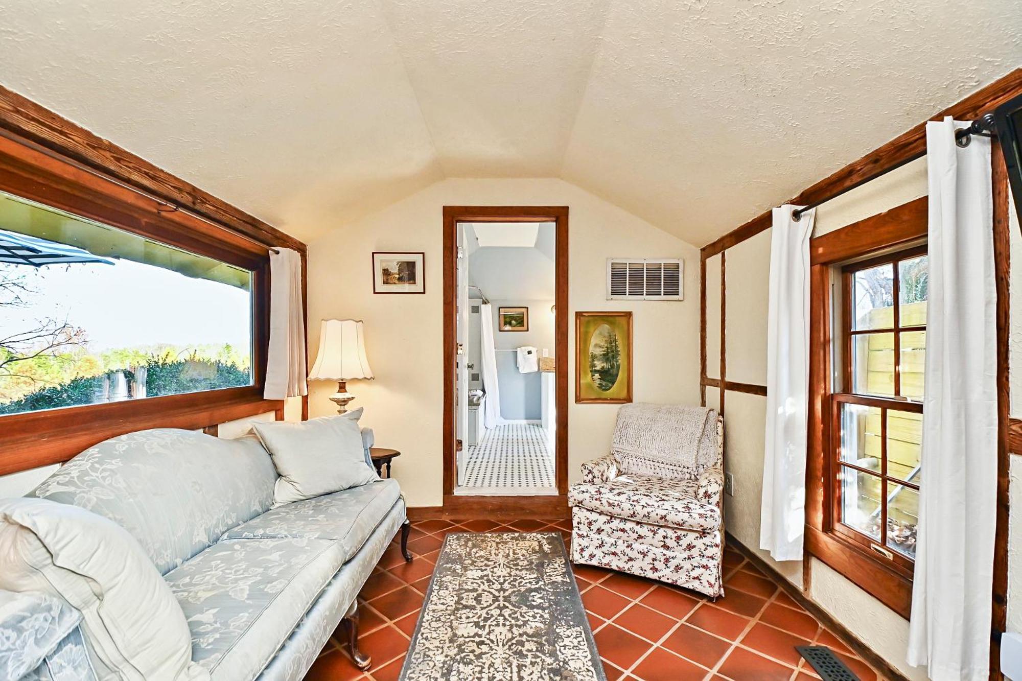 Prospect Hill Inn & Restaurant Zion Crossroads Bagian luar foto