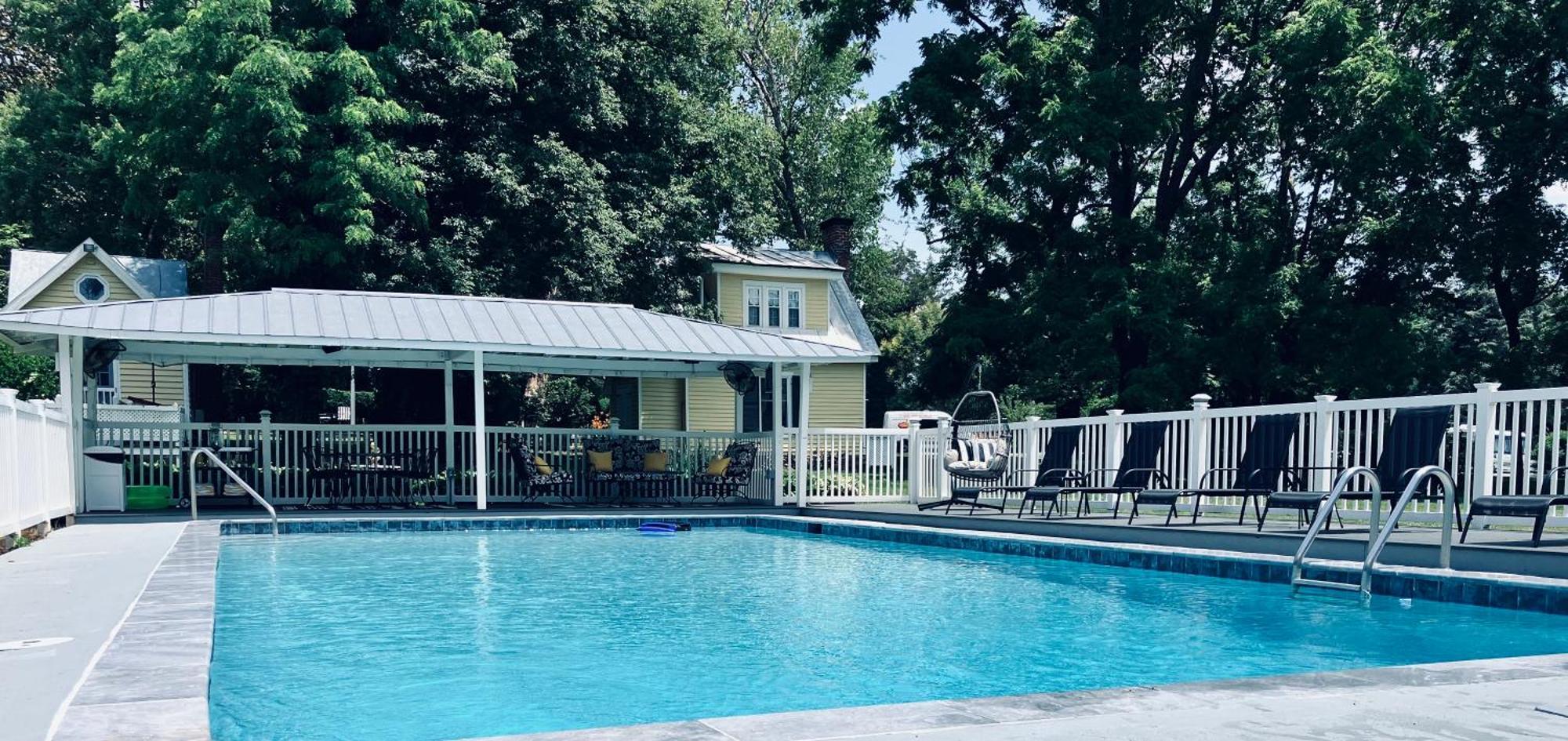 Prospect Hill Inn & Restaurant Zion Crossroads Bagian luar foto